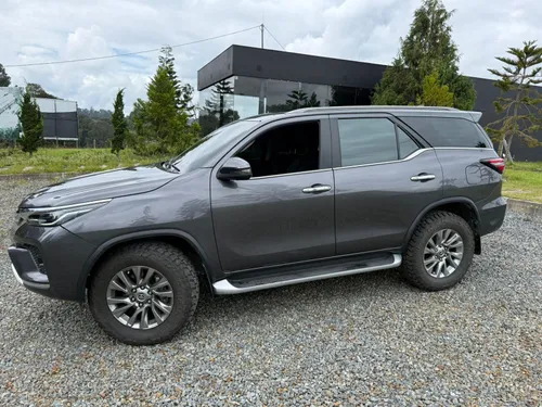 Toyota Fortuner Srv V6 2022