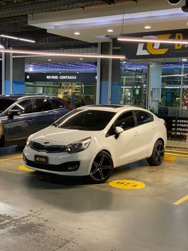 KIA RIO SPICE 2015