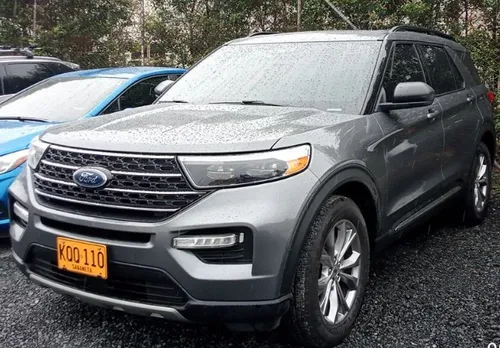 FORD EXPLORER XLT 2021