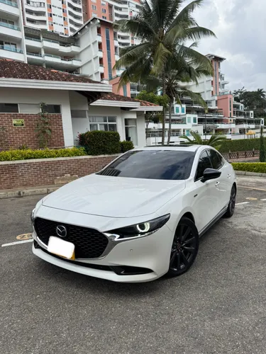 Mazda 3 Grand Touring LX Edición 100 Anos