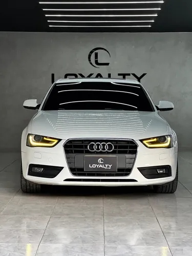 AUDI A4 TFSI COMFORT