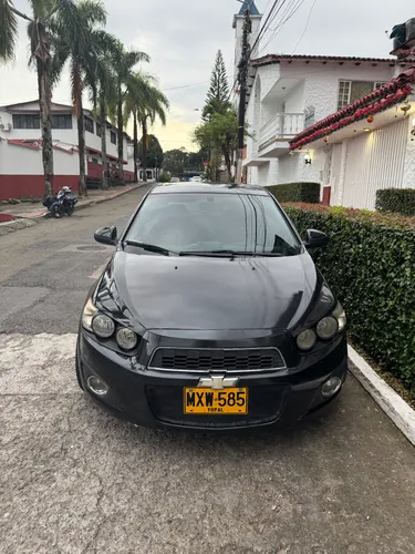 Chevrolet Sonic 1.6 2013