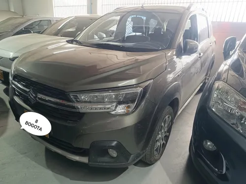 VENDO SUZUKI XL7 GLX