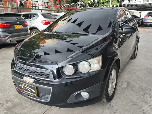 Chevrolet SONIC 2016  LT TP 1600CC 5P 4AB ABS CT