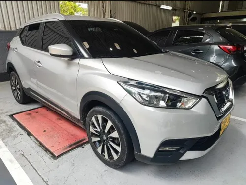 Nissan Kicks Advance 2019