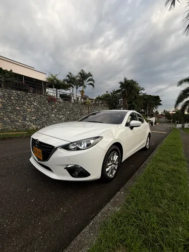 Mazda 3 Touring 2017