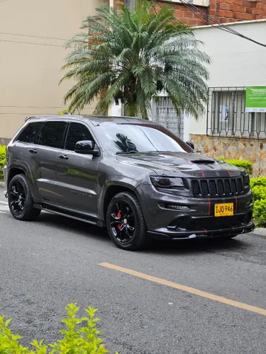 JEEP GRAND CHEROKEE SRT8  2015