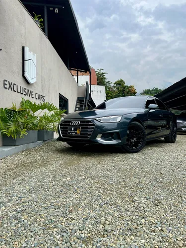 AUDI A4 2.0 TFSI AMBITION 2022