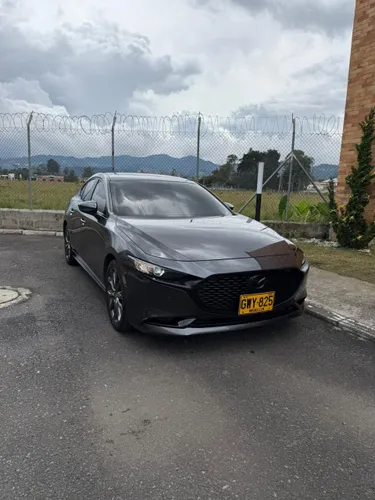 Mazda 3 touring 2020