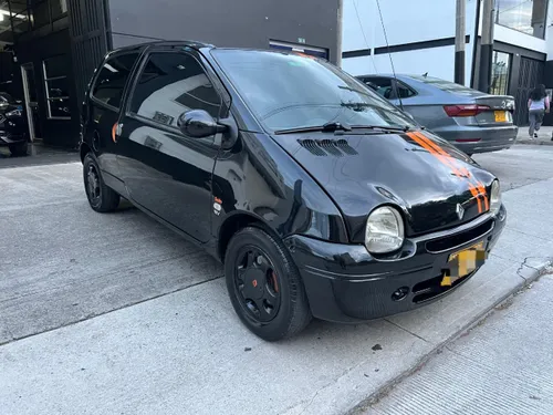 RENAULT TWINGO DYNAMIQUE MT 1200CC 16V 2010