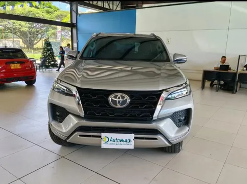 Toyota Fortuner SRV 2021