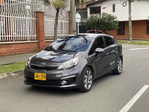 Kia Río Spice 1.25 2017 Mecánico 