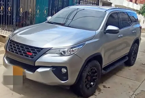 Toyota Fortuner Street 2.4 2020