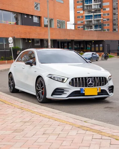 MERCEDES-BENZ A35 AMG 2022