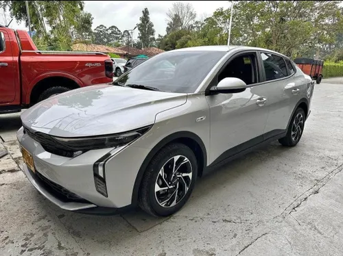Kia K3 Vibrant 2025