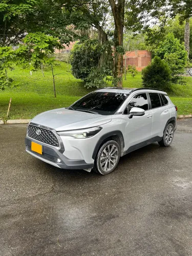 Toyota corolla cross XEi Blindada
