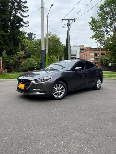 Mazda 3 Touring 2017