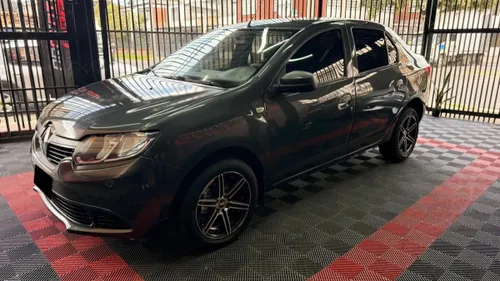 Renault Logan 1.6 Authentique  Life