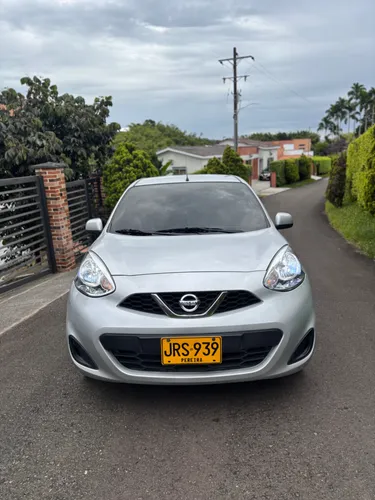 Nissan March 1.6 Sense MT 2021