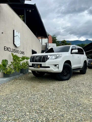 TOYOTA PRADO TXL 2020