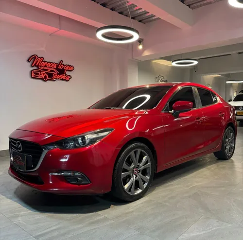 Mazda 3 touring 2018