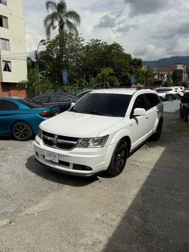 DODGE JOURNEY SE 4X2 2010