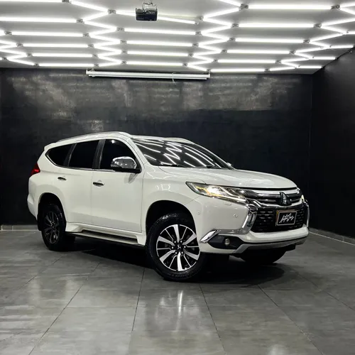 Mitsubishi Montero Sport 2020