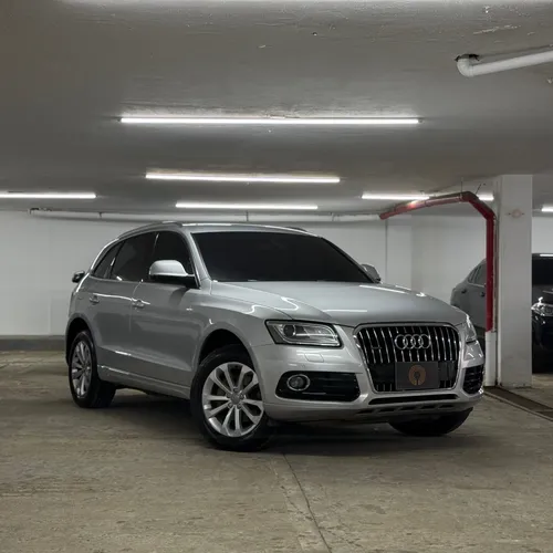 Audi Q5 luxury 2.0 T 2015