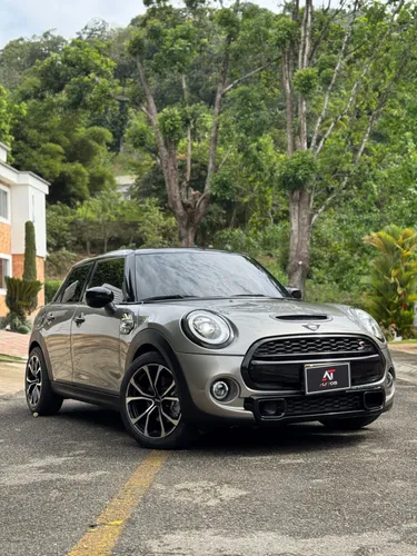 MINI COOPER S  2020  PAQUETE JCW  2.0T  AUT