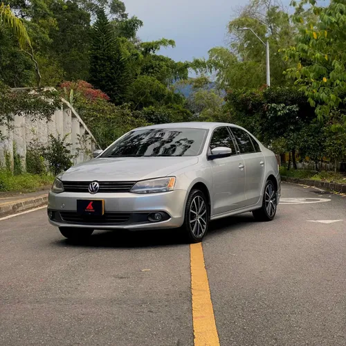 Volkswagen New Jetta 2.5 DTM