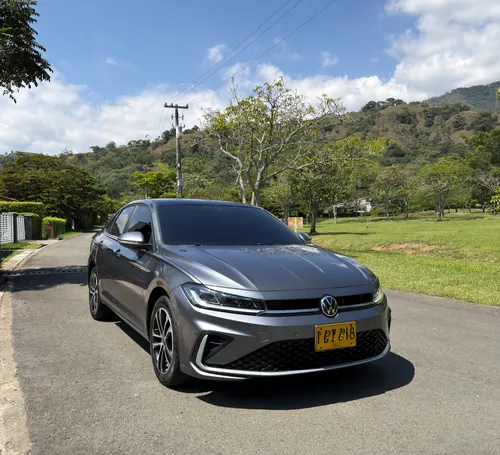 Volkswagen Jetta Highline 2025