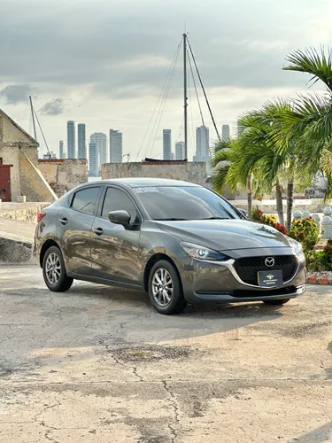 Mazda 2 Touring 2021