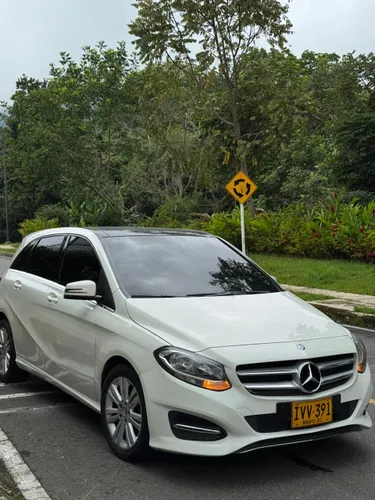 Mercedes Benz B180 2016