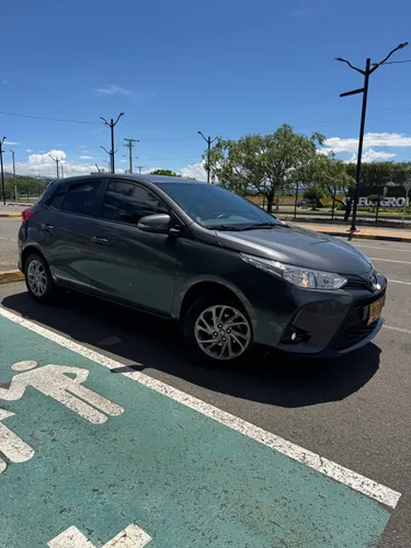 Toyota yaris xs 2023 automático 