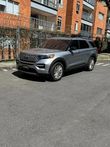 Ford Explorer 2.3T limited 4x4 