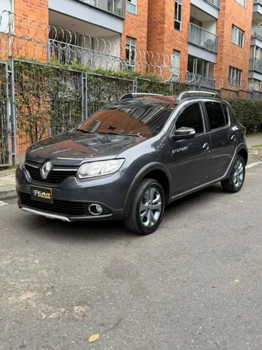 Renault Sandero Stepway Intense 1.6cc Mecanico