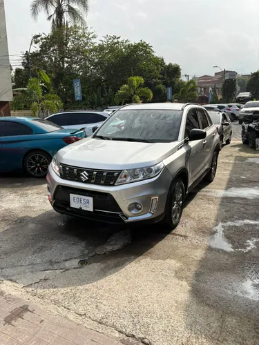 SUZUKI VITARA LIVE SALVAMENTO