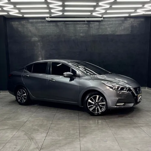 Nissan Versa Advance 2022