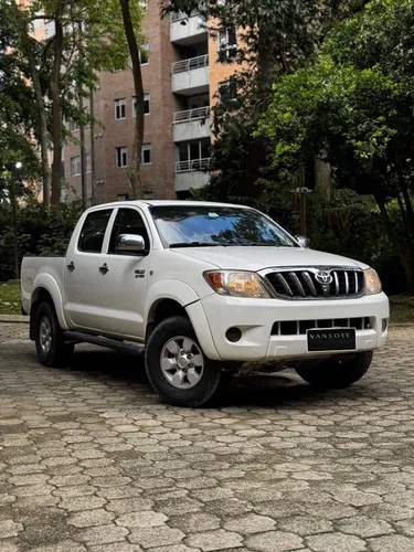 TOYOTA HILUX 2.7 2006