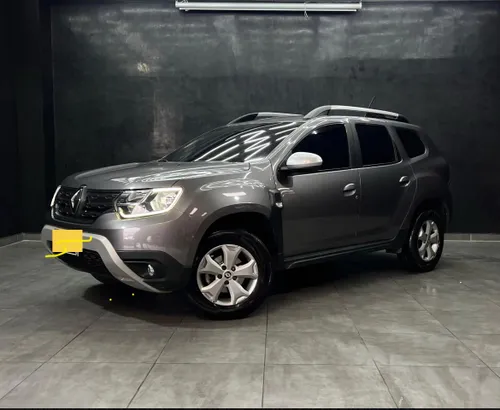 Renault Duster Intense 1.3  CVT  4x2   45.000 km   Original .  Soat hasta julio. Venta directa