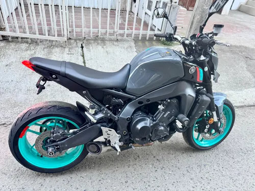 YAMAHA MT 09 2023 