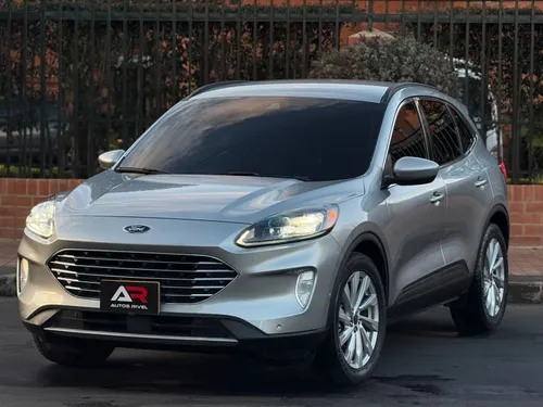 Ford Escape Titanium 4x4 Hibrida 2.500