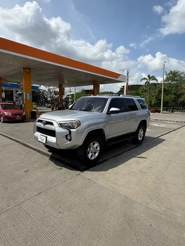 Toyota 4Runner Sr5 2017