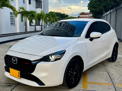 Mazda 2 Grand Touring 2025