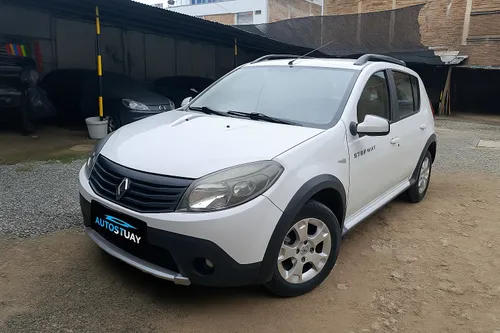 Renault Sandero Stepway 2012