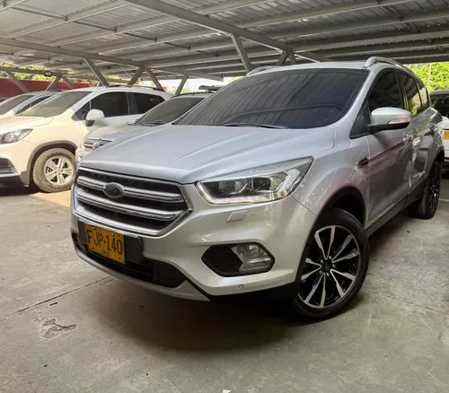 FORD ESCAPE TITANIUM TP 2000CC 4X4
