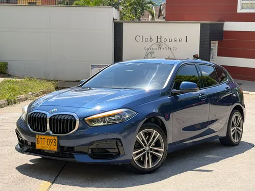 BMW 118i sport line 2021