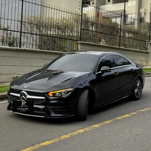 MERCEDES BENZ CLA 200