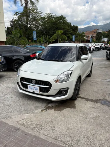 SUZUKI SWIFT HÍBRIDO