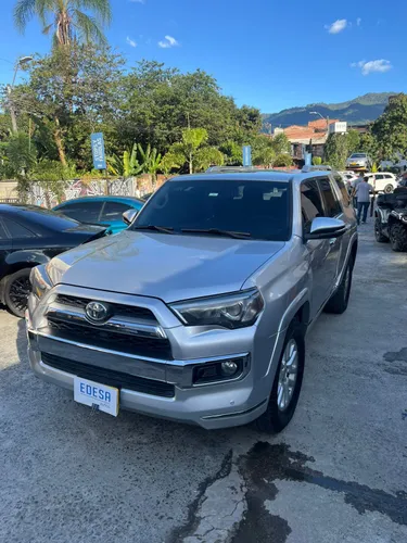 TOYOTA 4RUNNER LIMITED
